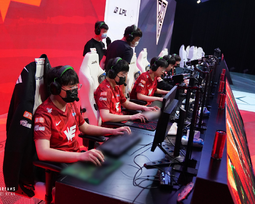 使用脚内侧 使用脚内侧