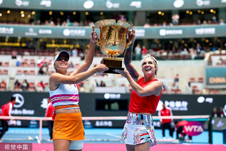 中国队面临 中国队面临