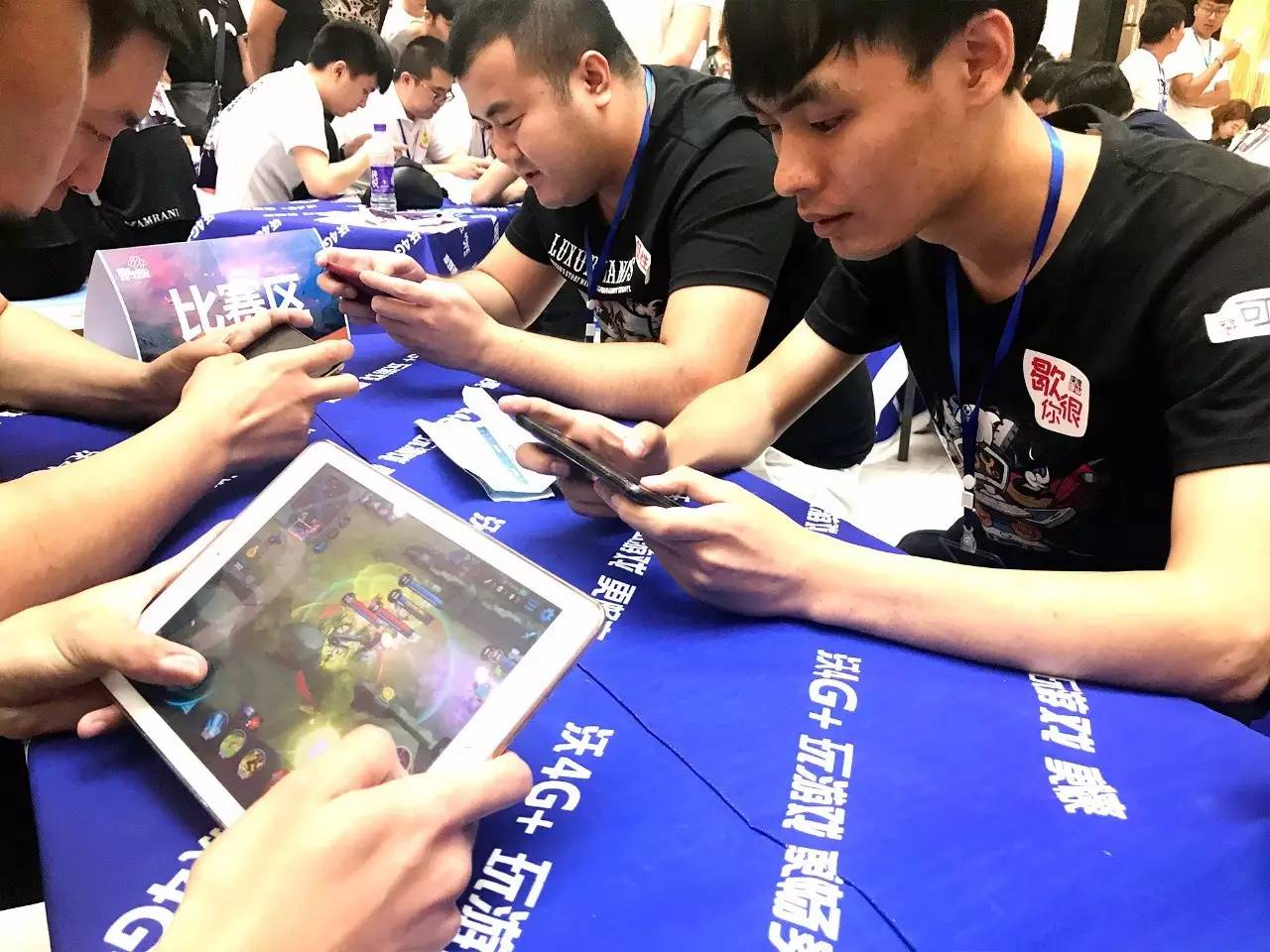 礼包覆盖轻